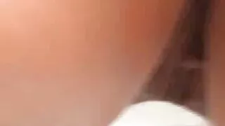 আমি প্রাপ্ত যৌন নির্দেশাবলী এবং প্রস্তুত থেকে যৌনসঙ্গম সঙ্গে একটি ইউটিউব সেক্স ভিডিও মানুষ