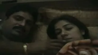 তিনে ঘোড়া সেক্স ভিডিও মিলে, মেয়ে সমকামী